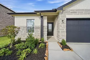 8019 Jasper Meadows, Angleton, TX 77515 - Photo 4