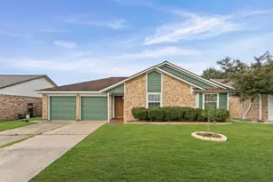 4304 Fairway St, Pasadena, TX 77505 - Photo 2