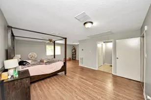 7450 Lakewood Dr, Houston, TX 77016 - Photo 14