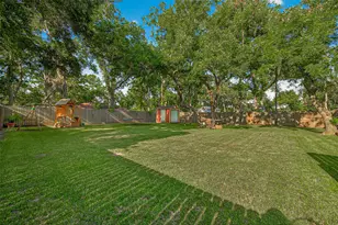 502 Tall Timber Dr, West Columbia, TX 77486 - Photo 48