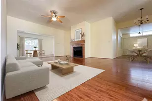 15731 Castorglen Dr, Houston, TX 77598 - Photo 6