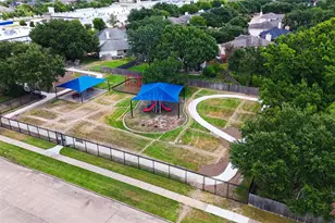 22711 Brafferton Ln, Katy, TX 77449 - Photo 32