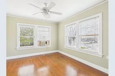 1920 Richmond Avenue #4, Houston, TX 77098 - Photo 8