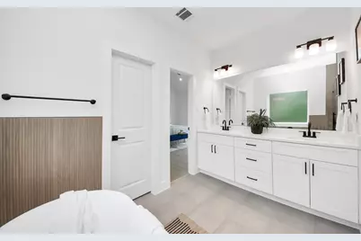 860 Rachel Street #D, Houston, TX 77091 - Photo 32