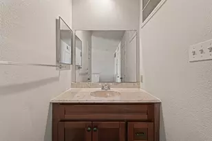 2110 Wilcrest Dr, Houston, TX 77042 - Photo 28