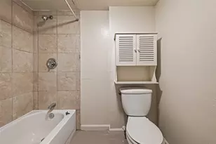 2110 Wilcrest Dr, Houston, TX 77042 - Photo 30