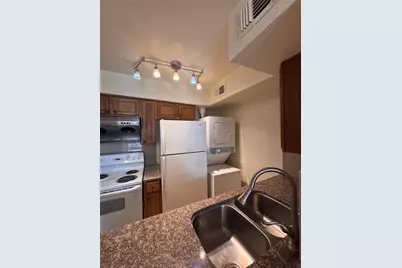 2110 Wilcrest Drive #123, Houston, TX 77042 - Photo 10