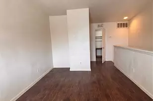 2110 Wilcrest Dr, Houston, TX 77042 - Photo 18