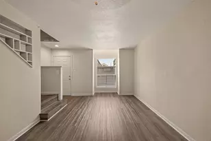 2110 Wilcrest Dr, Houston, TX 77042 - Photo 22