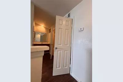 2110 Wilcrest Drive #123, Houston, TX 77042 - Photo 16