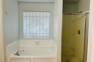 5914 Dream Ct, Houston, TX 77085 - Photo 16