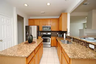 10519 Village Lake Dr, Missouri City, TX 77459 - Photo 16