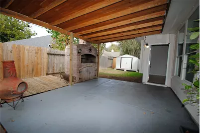 10519 Village Lake Drive, Missouri City, TX 77459 - Photo 40