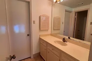 134 April Point Dr S, Conroe, TX 77356 - Photo 12