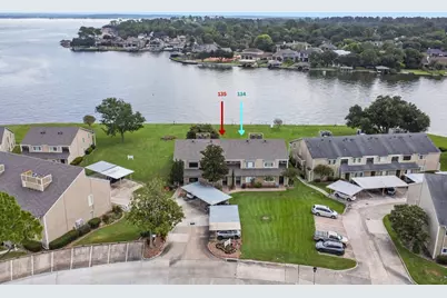 134 April Point Drive S, Conroe, TX 77356 - Photo 4