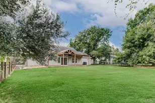 8411 Syms St, Fulshear, TX 77441 - Photo 28