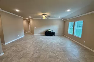 62 Nelson Ct, Jones Creek, TX 77541 - Photo 12