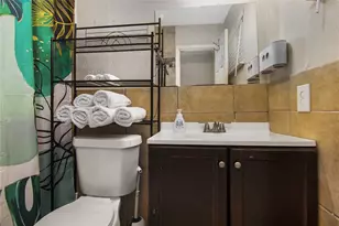 15102 Treaty Oaks St, Houston, TX 77053 - Photo 36