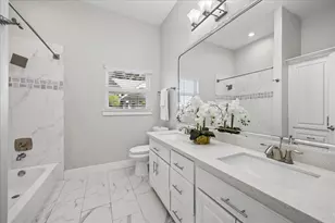 702 W 41st St, Houston, TX 77018 - Photo 26
