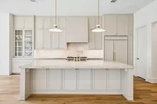 6634 Wakeforest Ave., West University Place, TX 77005 - Photo 14
