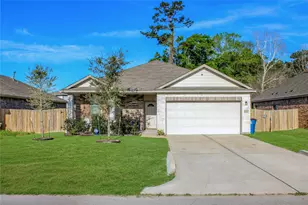 25421 Honus Wagner Wy, Splendora, TX 77372 - Photo 1