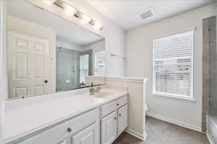 26630 Summerbend Hollow Ln, Katy, TX 77494 - Photo 4