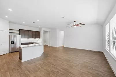 11210 Youngquist Drive, Mont Belvieu, TX 77535 - Photo 10