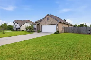 11210 Youngquist Dr, Mont Belvieu, TX 77535 - Photo 38