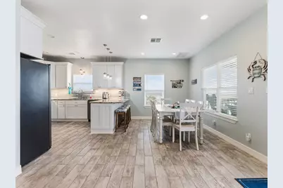 1390 County Road 201, Sargent, TX 77414 - Photo 6
