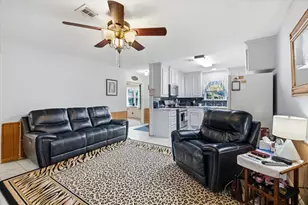 17003 Blairwood Dr, Houston, TX 77049 - Photo 14