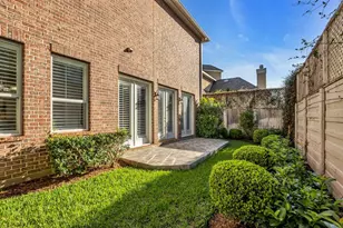 41 Wynden Oaks Dr, Houston, TX 77056 - Photo 24