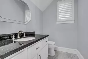 41 Wynden Oaks Dr, Houston, TX 77056 - Photo 12