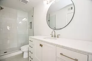 6114 Kirby Dr, Houston, TX 77005 - Photo 26