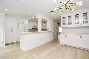 6114 Kirby Dr, Houston, TX 77005 - Photo 12