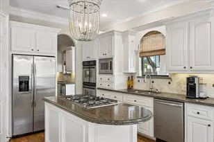 802 Anderson St, Bellaire, TX 77401 - Photo 14