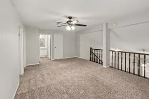 28 Windfellow Pl, The Woodlands, TX 77381 - Photo 10