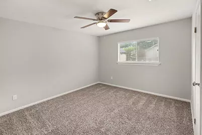 28 Windfellow Place, The Woodlands, TX 77381 - Photo 16