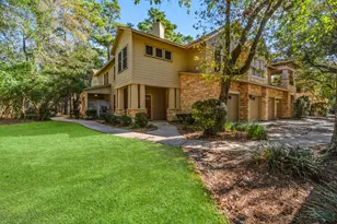 75 Scarlet Woods Ct, The Woodlands, TX 77380 - Photo 2