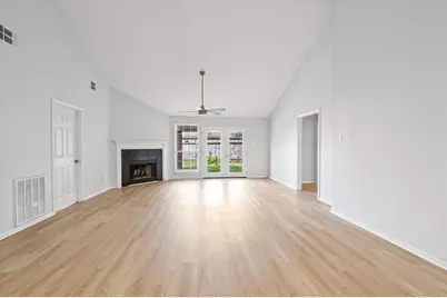 1511 Leadenhall Circle, Channelview, TX 77530 - Photo 8