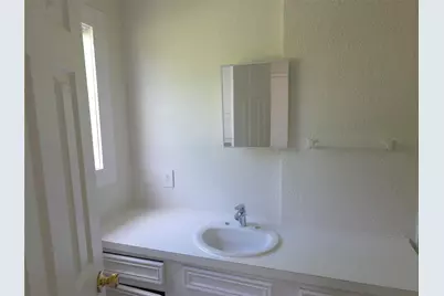 2204 Highway 3, Dickinson, TX 77539 - Photo 20