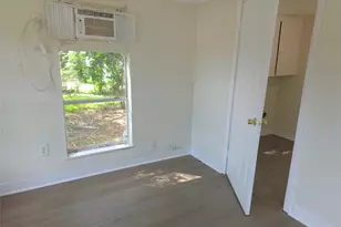 2204 Hwy 3, Dickinson, TX 77539 - Photo 10