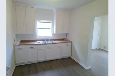 2204 Highway 3, Dickinson, TX 77539 - Photo 14