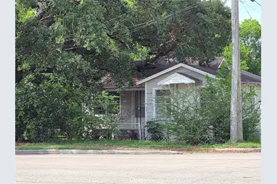 2204 Highway 3, Dickinson, TX 77539 - Photo 1