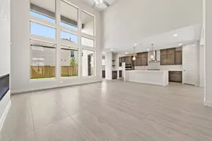10622 Dina Yellow Dr, Cypress, TX 77433 - Photo 4