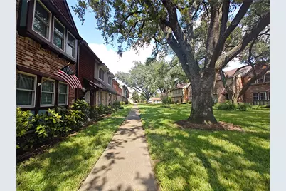 2252 Shadowdale Drive #362, Houston, TX 77043 - Photo 2