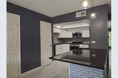 2252 Shadowdale Drive #362, Houston, TX 77043 - Photo 14