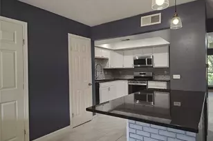 2252 Shadowdale Dr, Houston, TX 77043 - Photo 14