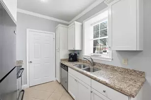 7000 Seawall Blvd, Galveston, TX 77551 - Photo 12