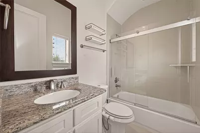 3217 Maxroy Street, Houston, TX 77008 - Photo 22