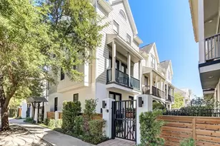 3217 Maxroy St, Houston, TX 77008 - Photo 1